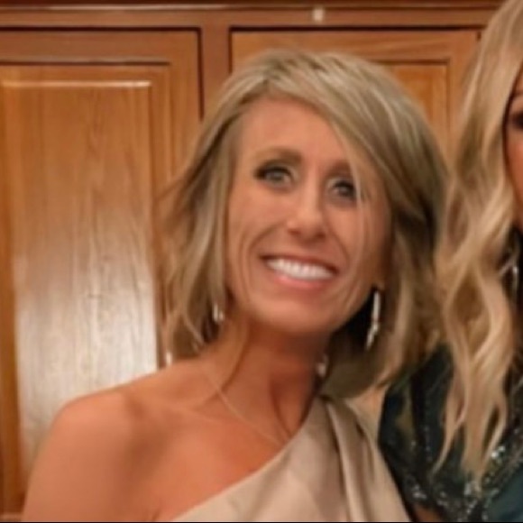 Meet your Posher, Kerry - Picture 2 of 2